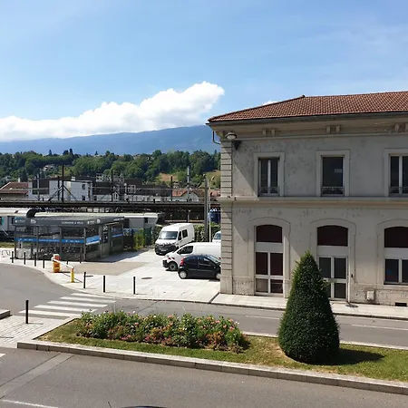 Riviera Cosy Face Gare Centre-ville Calme Wifi Rapide