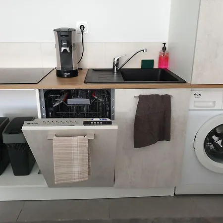 Riviera Cosy Face Gare Centre-ville Calme Wifi Rapide 艾克斯莱班